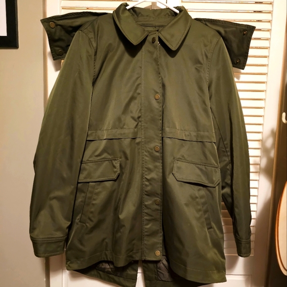 Army green winter coat - Picture 1 of 6